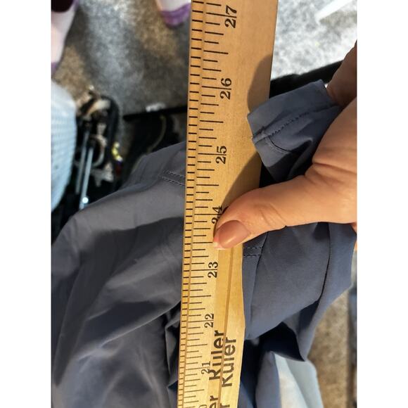 Peter Millar Women’s Quarter Zip Pullover XS Blue UPF 50 Golf Performance Light - Picture 5 of 5